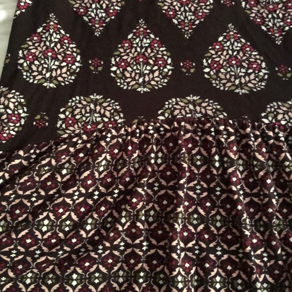 Top - Picture 2 of 3